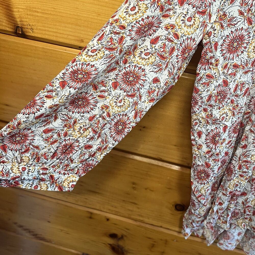 ZARA Women's The Lola Floral Hi-Low Long Sleeve V-Neck Blouse Size L - Picture 5 of 6
